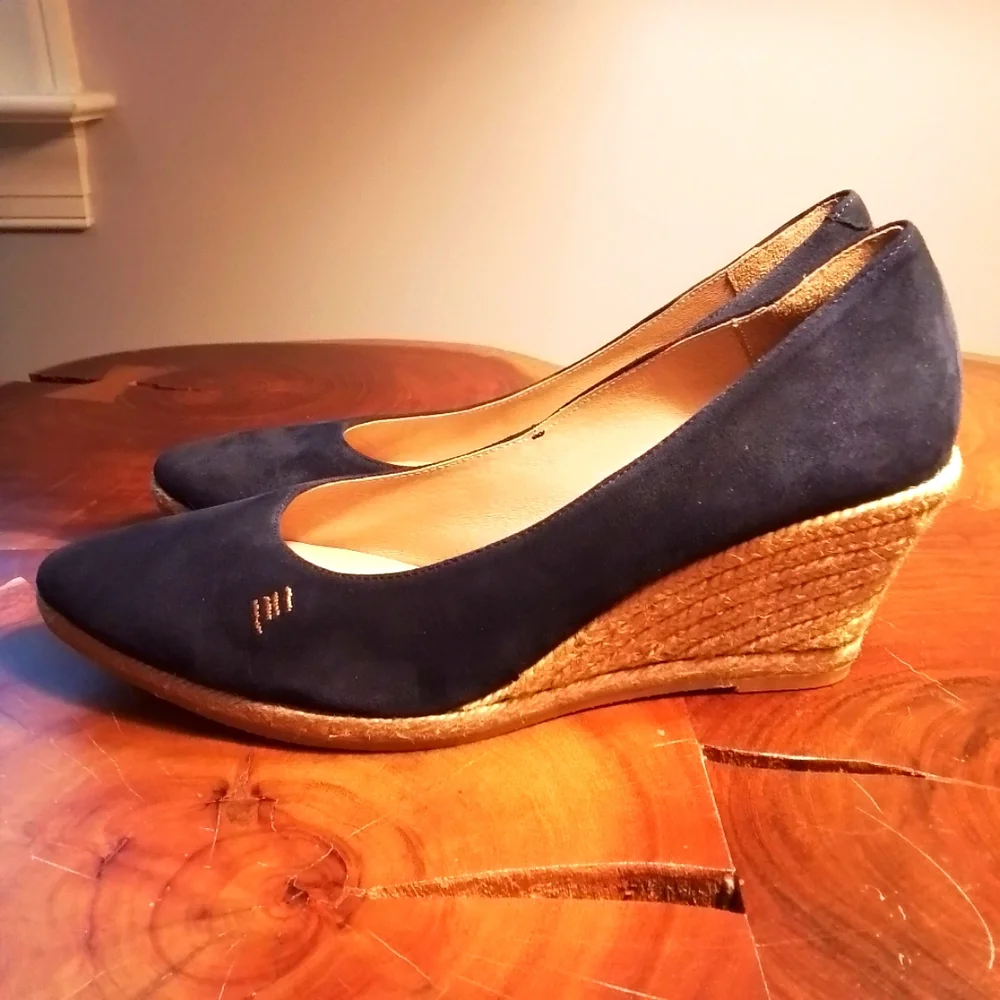 Viscata Limited Edition Blue Suede Espadrille Medium Wedge Shoes - 41/10 US